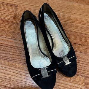 Salvatore Ferragamo Mary Jane suede black pumps size 6.5